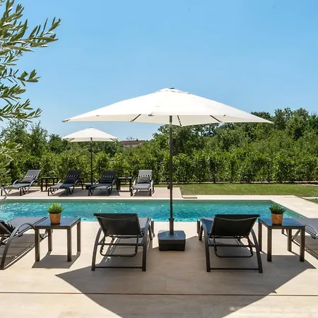 Palazzina 1 Mit Pool Und Wellness Vakantiehuis